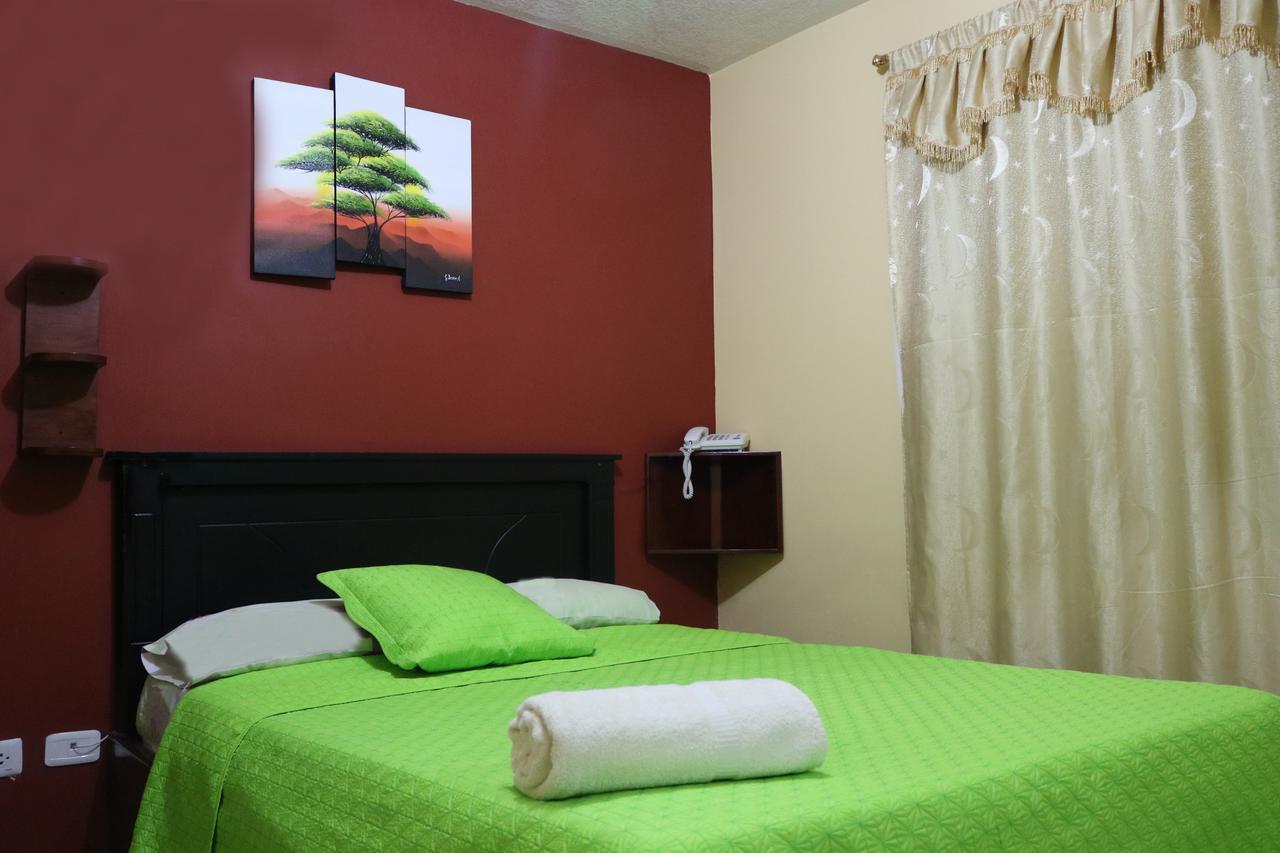 Alpachaca Quito Airport Hotel Tababela Kültér fotó